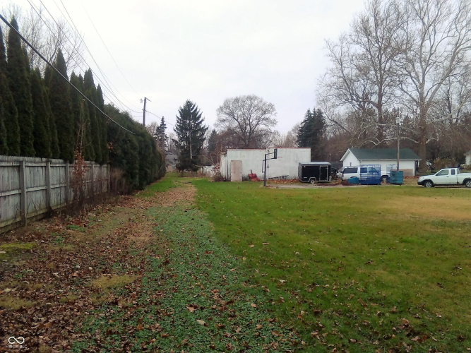 Listing Image 5