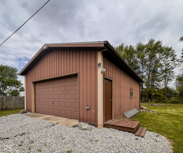 Listing Image 23