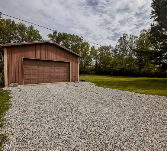Listing Image 24