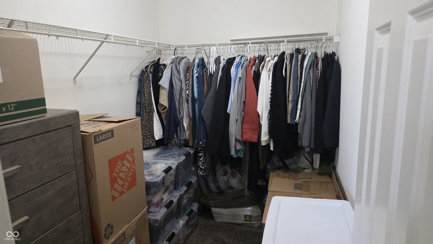 Listing Image 30
