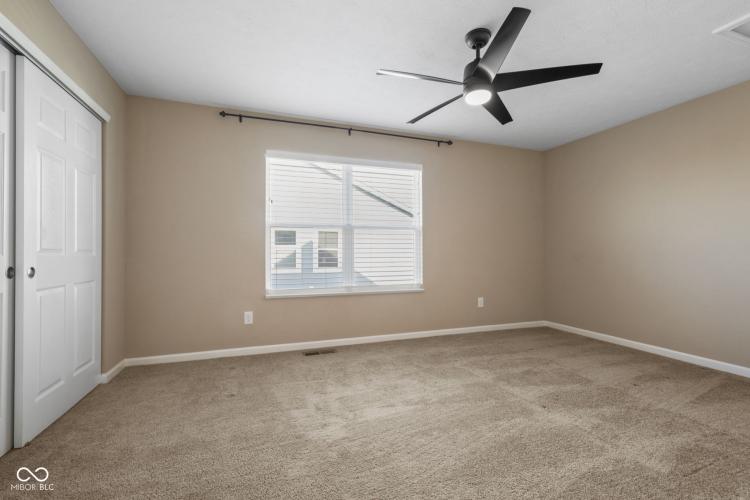 Listing Image 30