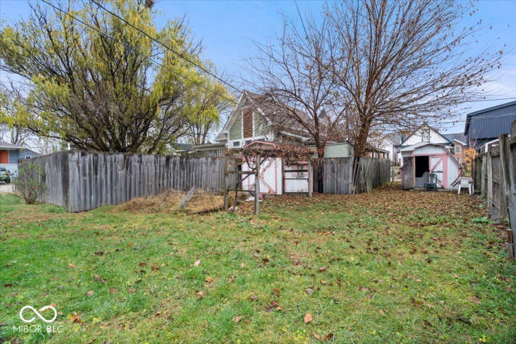 Listing Image 25