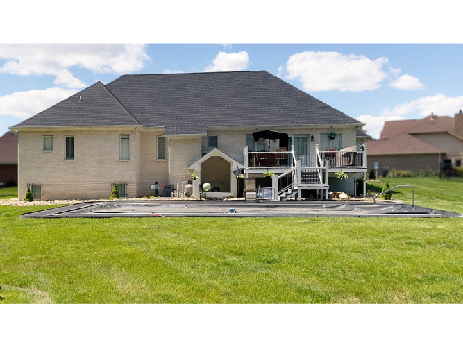 Listing Image 42