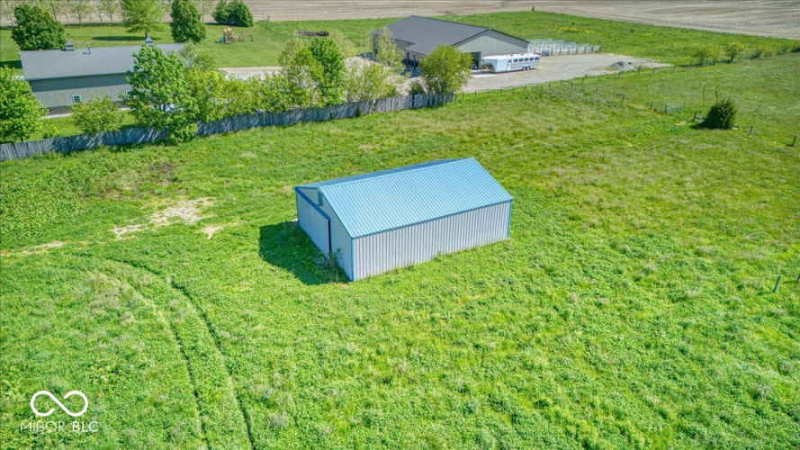 Listing Image 12