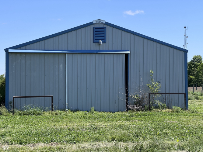 Listing Image 42