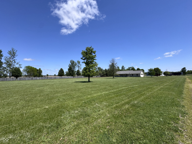 Listing Image 44