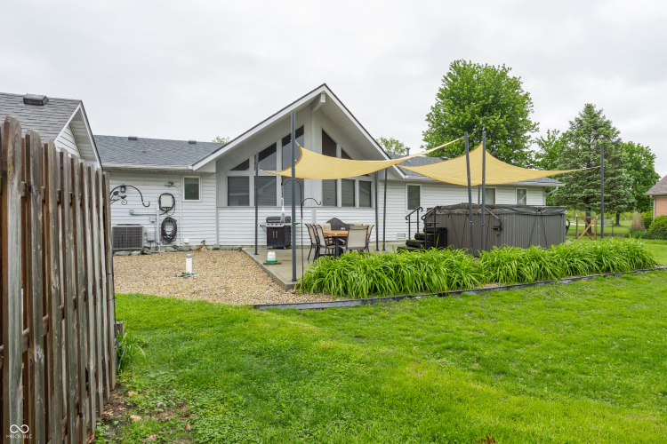 Listing Image 28