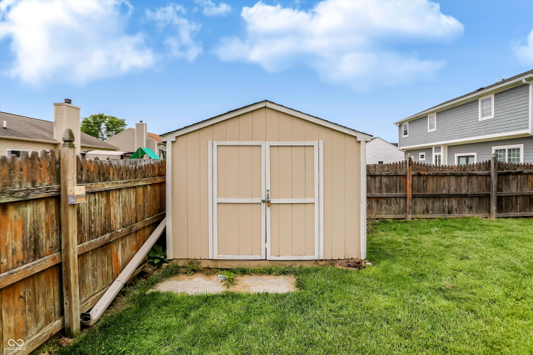 Listing Image 32