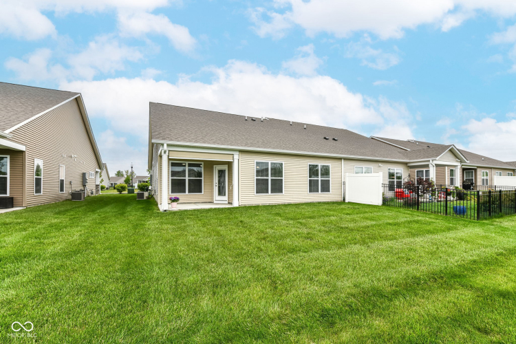 Listing Image 41
