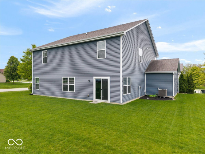 Listing Image 32