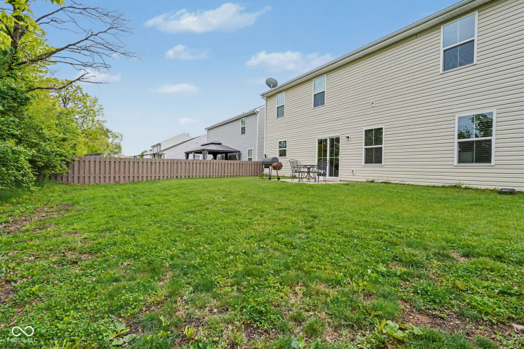 Listing Image 28