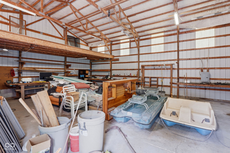 Listing Image 58