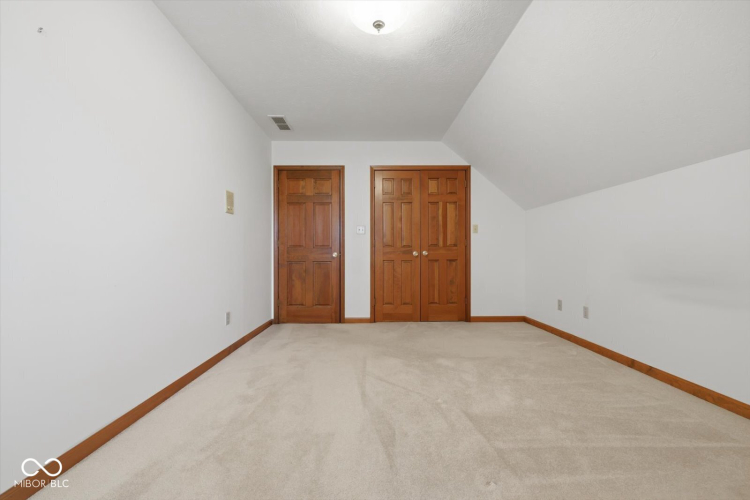 Listing Image 47