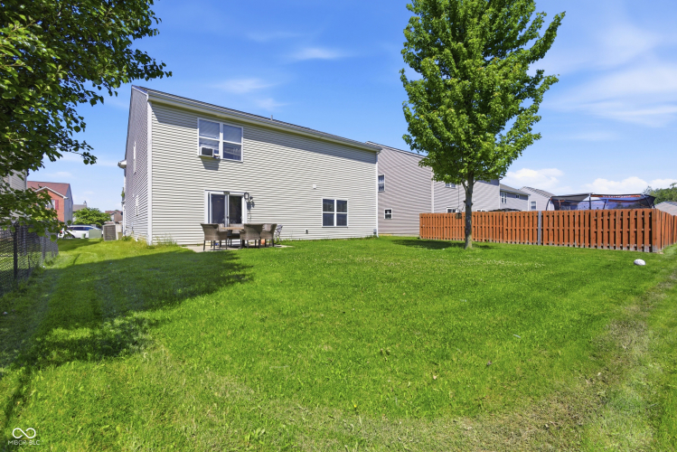 Listing Image 50