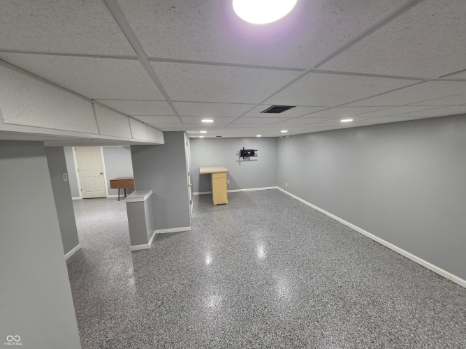 Listing Image 29