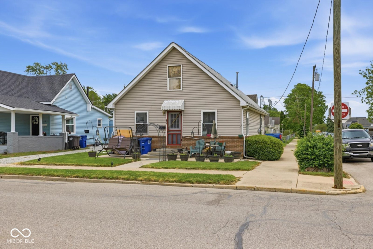 Listing Image 33