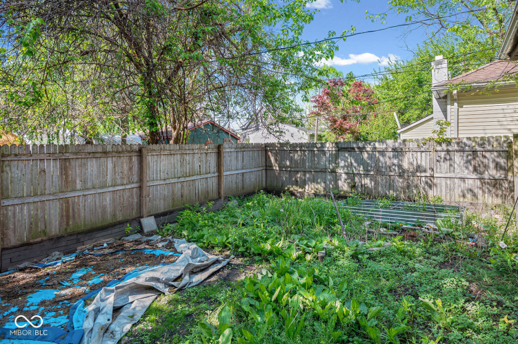 Listing Image 22