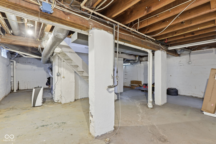 Listing Image 38