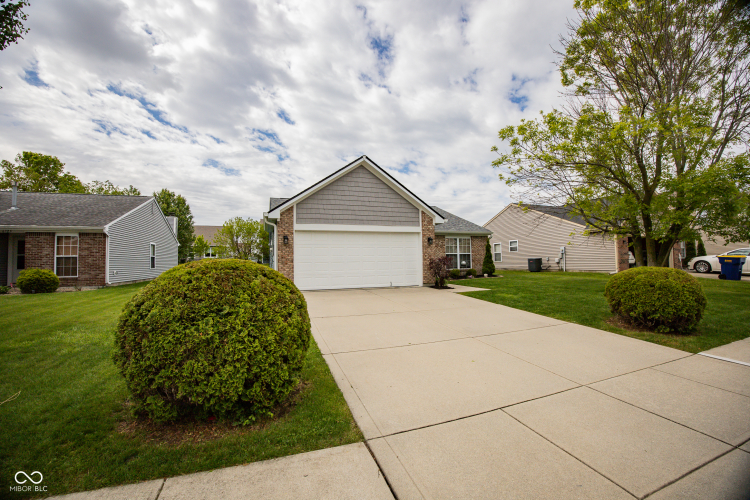 Listing Image 35