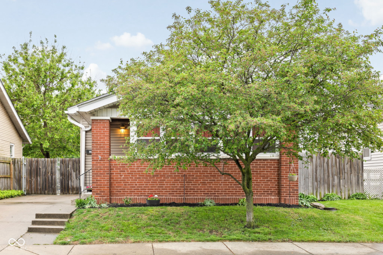 Listing Image 2