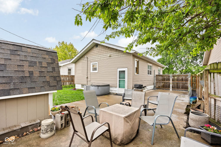 Listing Image 38
