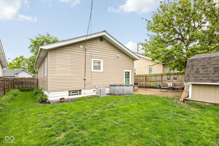 Listing Image 43