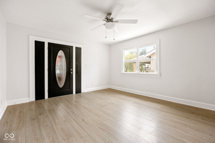 Listing Image 53