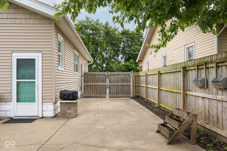 Listing Image 69