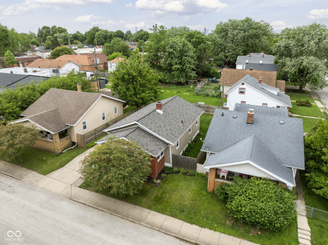 Listing Image 79