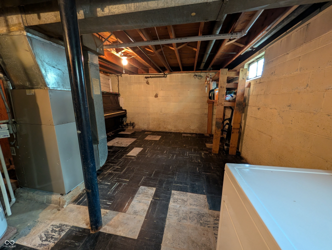 Listing Image 21