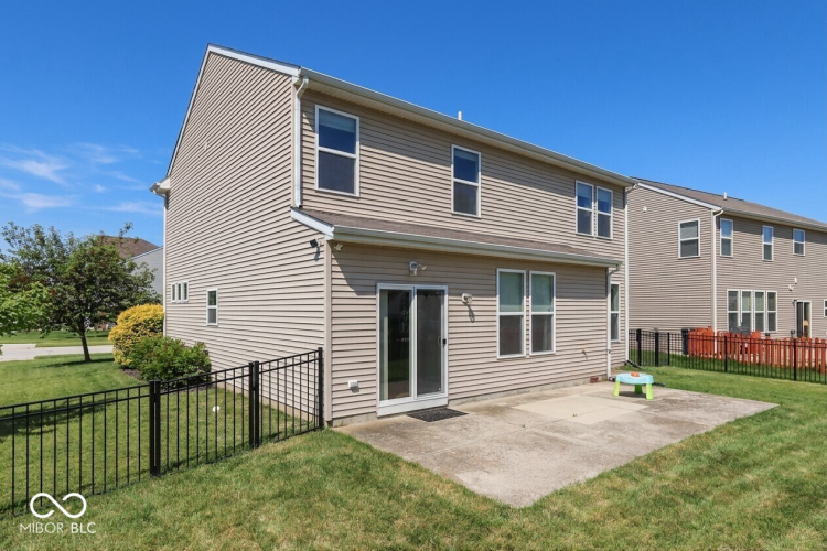 Listing Image 32