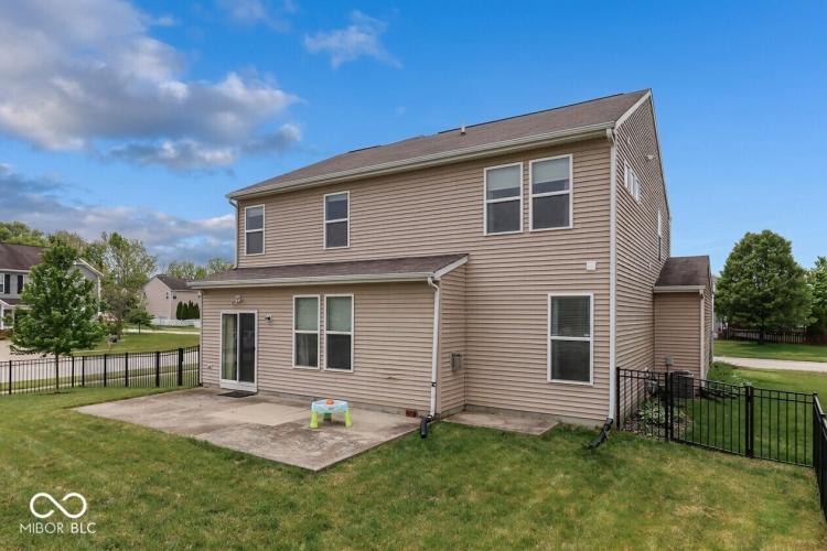 Listing Image 33