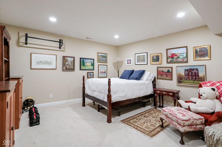 Listing Image 51
