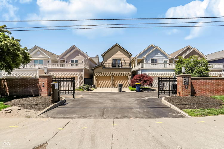 Listing Image 78