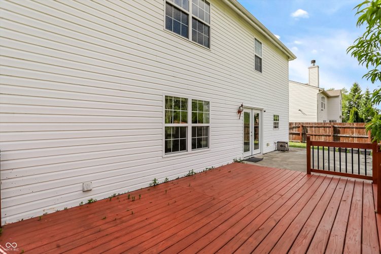 Listing Image 44
