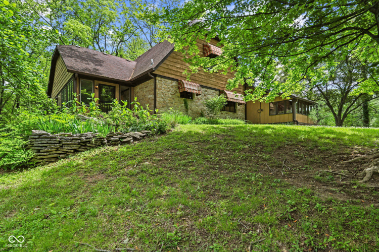 Listing Image 46