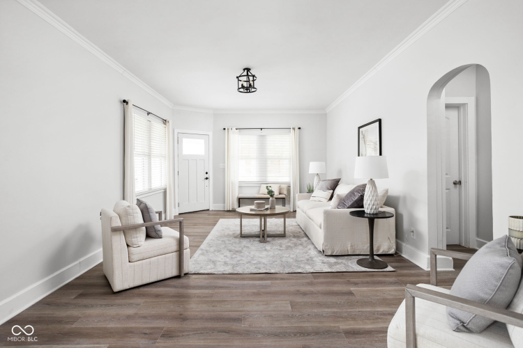 Listing Image 10