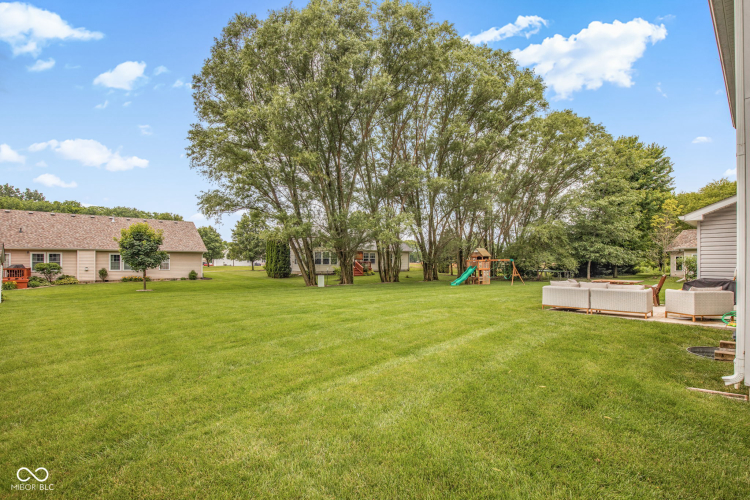 Listing Image 46