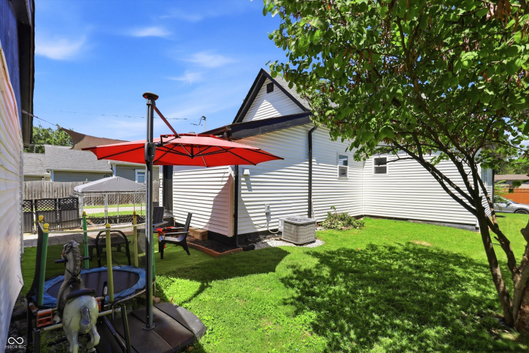 Listing Image 29