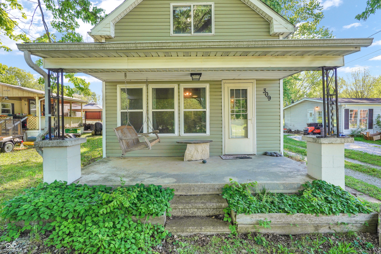 Listing Image 3