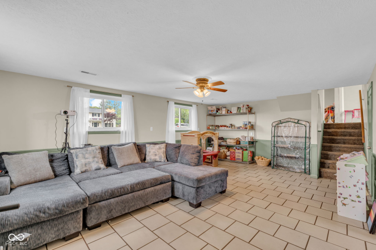 Listing Image 31