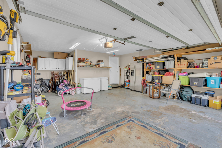 Listing Image 33