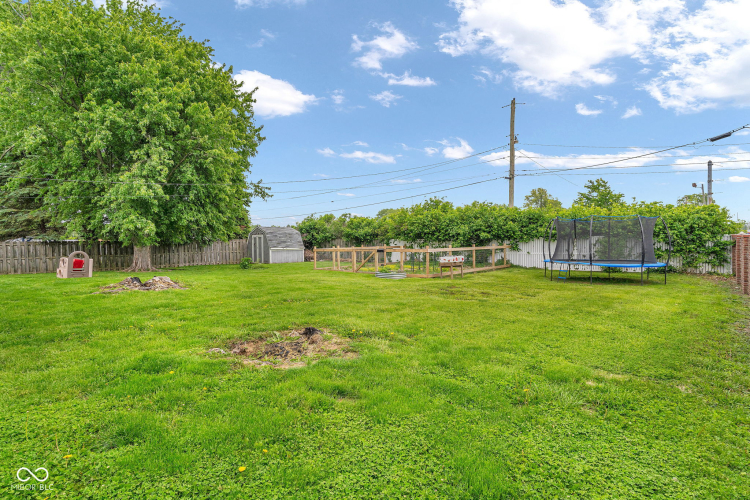 Listing Image 37