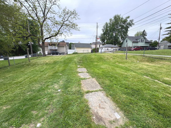 Listing Image 50