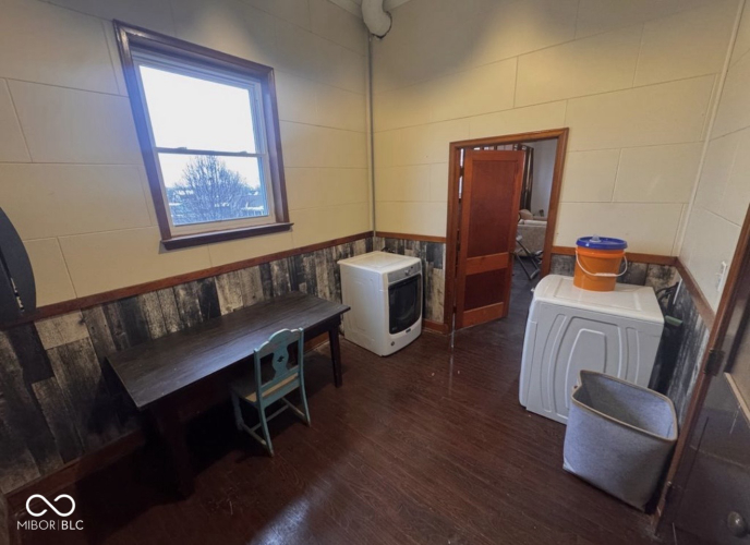 Listing Image 17