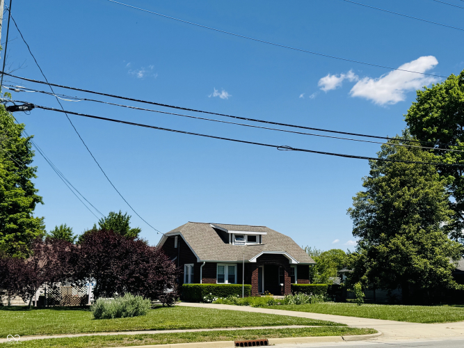Listing Image 3