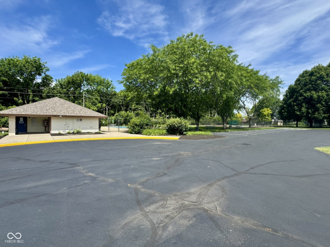Listing Image 47