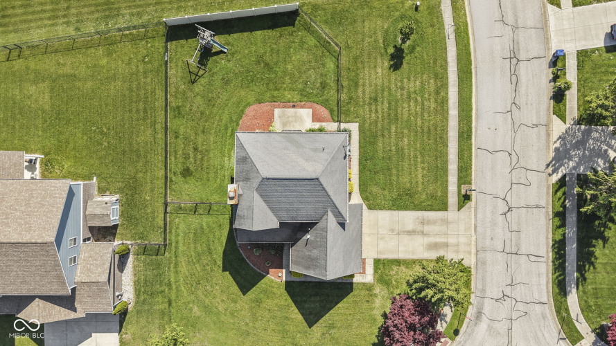 Listing Image 27
