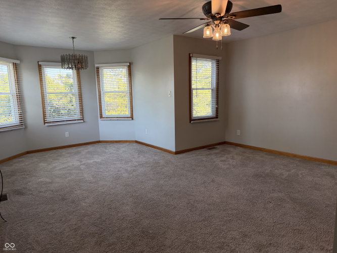 Listing Image 47