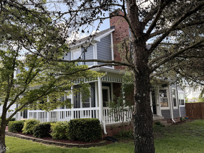 Listing Image 6